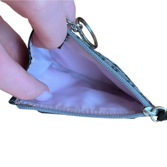 Preloved Coach Madison Lurex Zebra Metallic Zip Coin Purse Lavender Silk Lining - Picture 3 of 6